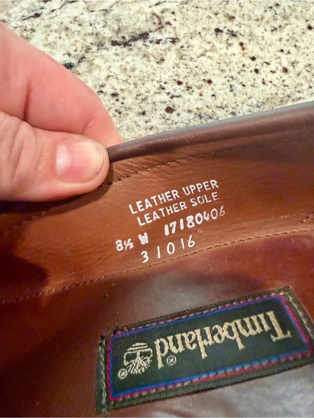 Vtg 90s Timberland Men's Burgundy Leather Penny Loafers in size 8.5 W Wide